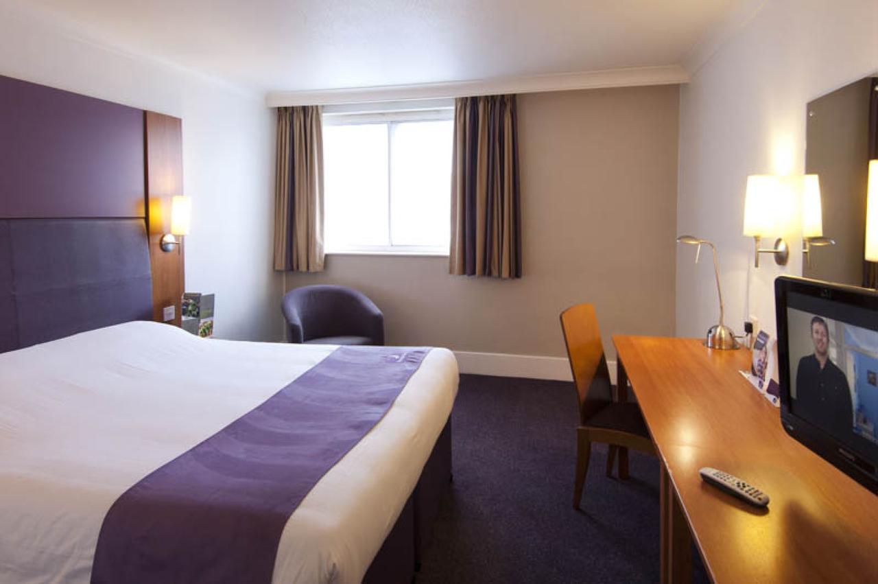 Premier Inn South Mimms/Potters Bar الغرفة الصورة