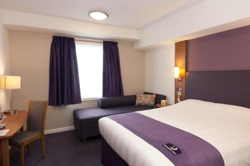 Premier Inn South Mimms/Potters Bar المظهر الخارجي الصورة