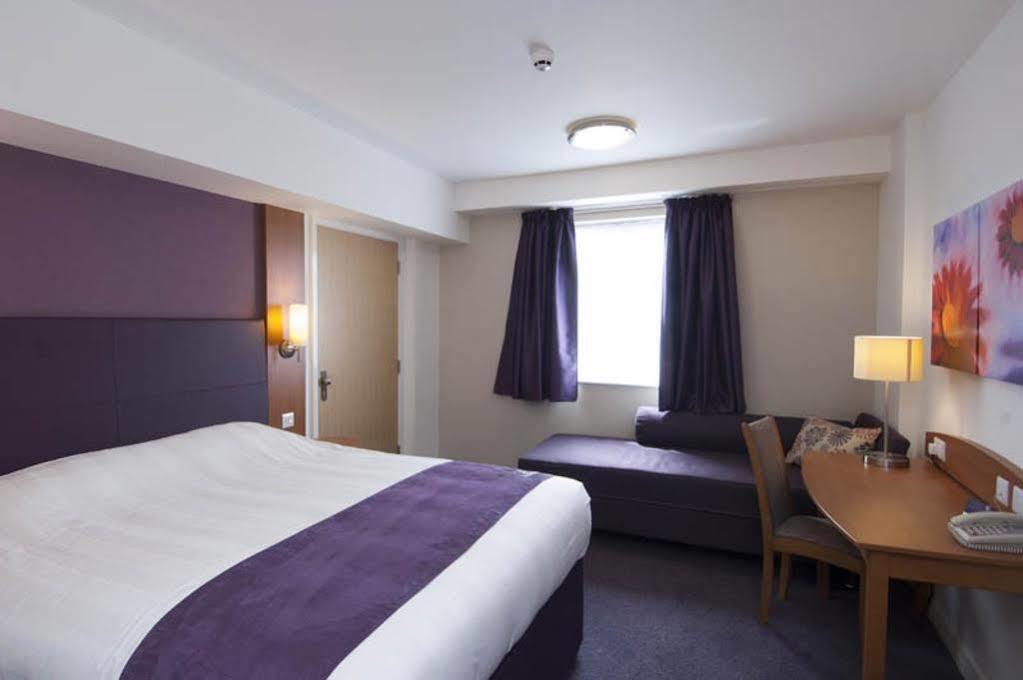 Premier Inn South Mimms/Potters Bar المظهر الخارجي الصورة