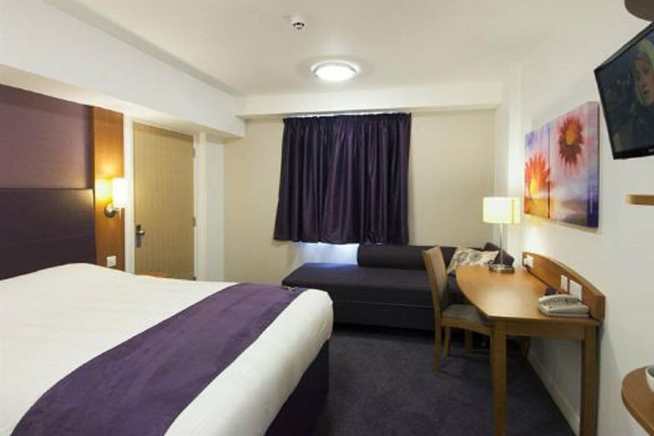 Premier Inn South Mimms/Potters Bar المظهر الخارجي الصورة